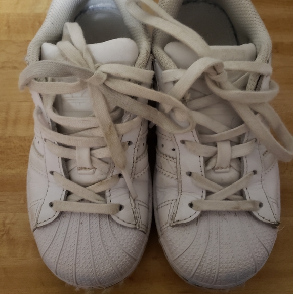 toddler boy adidas sneakers